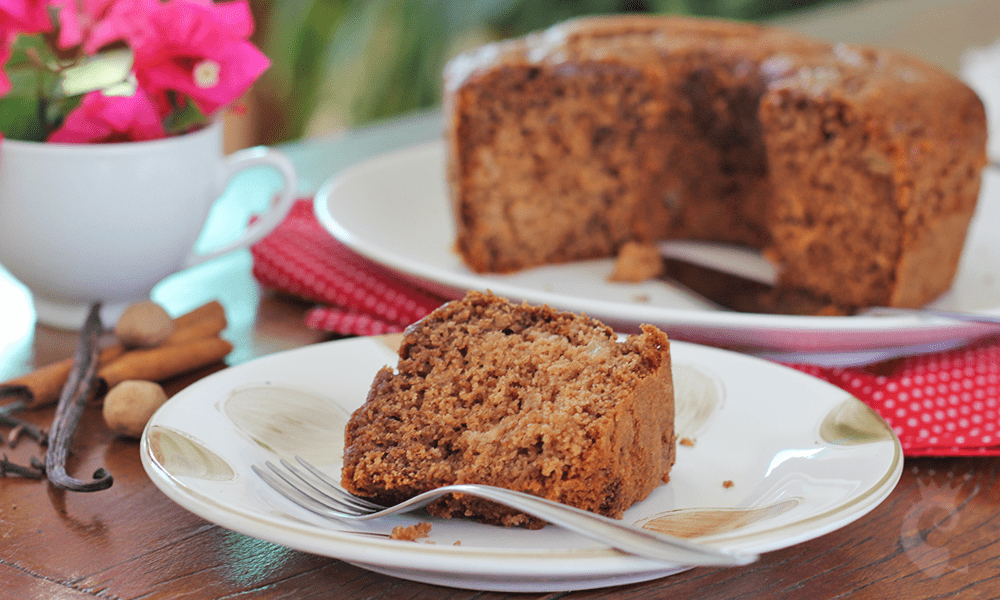 Bolo de Maçã e Especiarias